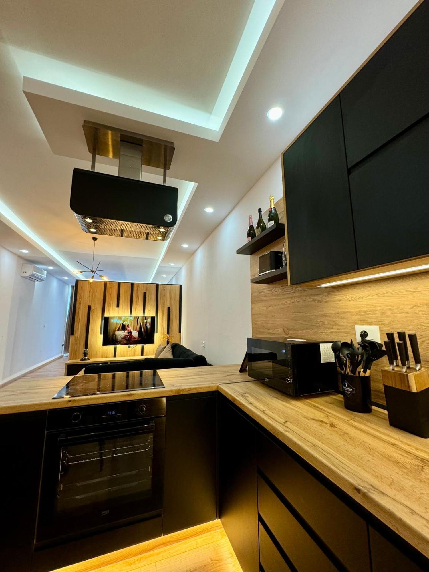 Luxury Central Baba Apartment Шкодер Экстерьер фото