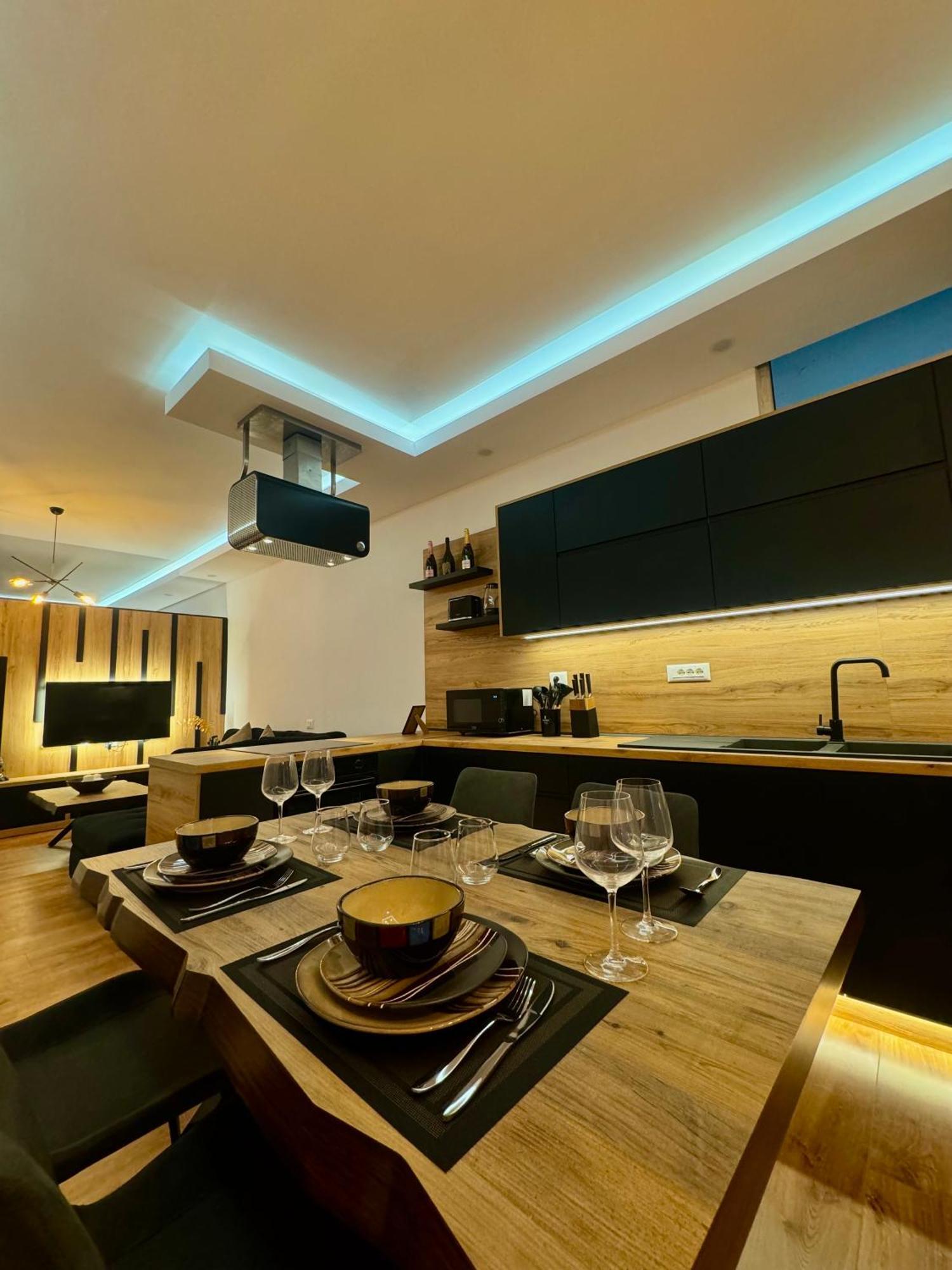 Luxury Central Baba Apartment Шкодер Экстерьер фото